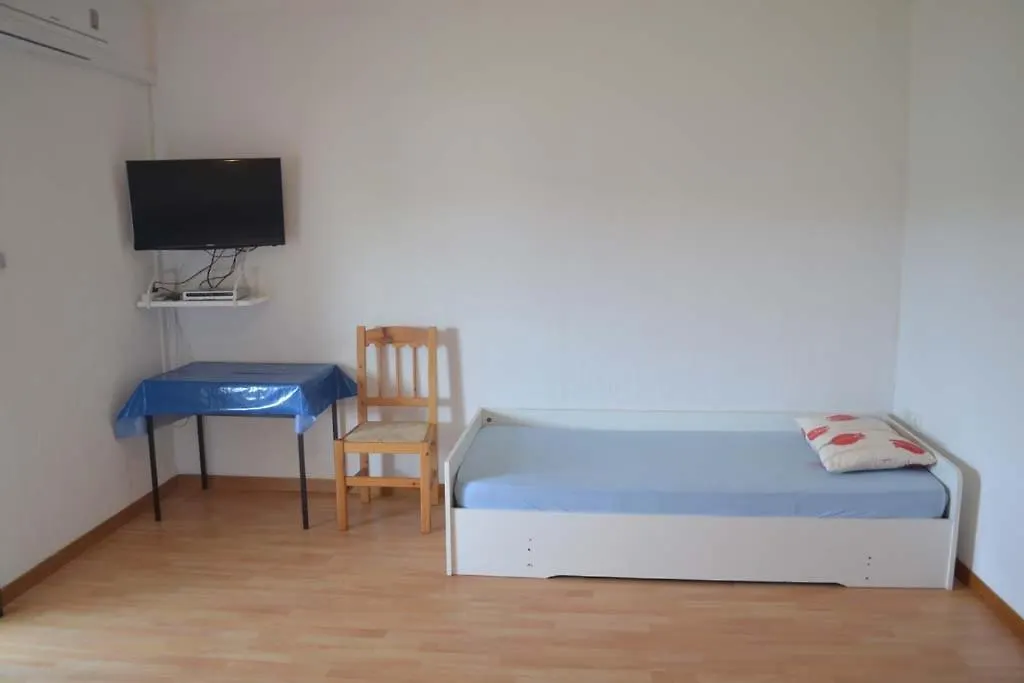 Guest house Apartments Jasna And Mirko Lopar