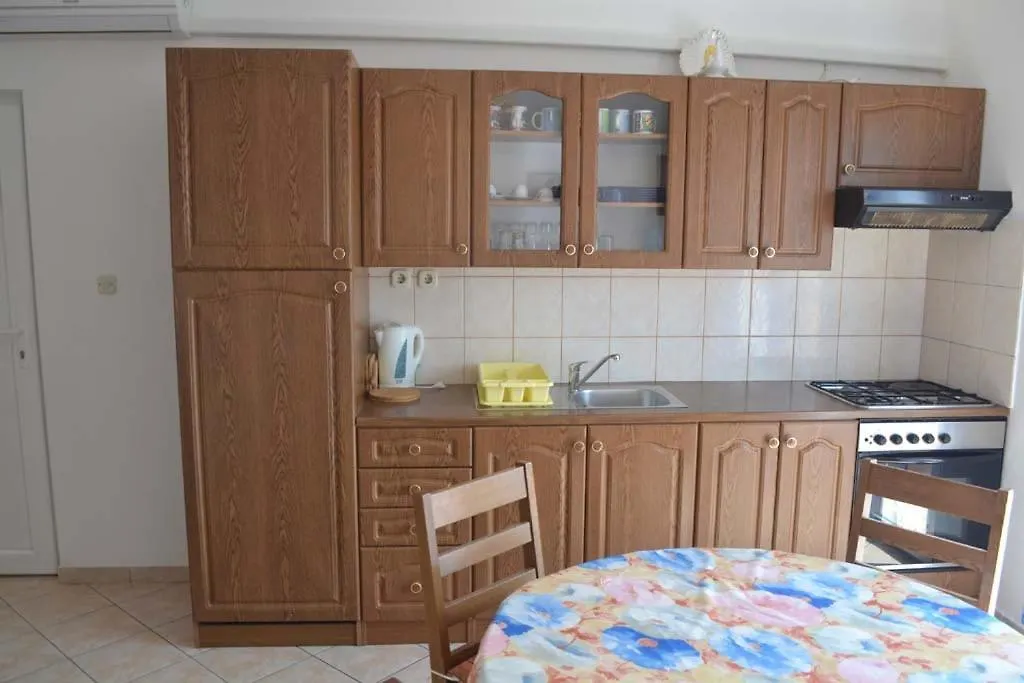 Guest house Apartments Jasna And Mirko Lopar Croatia