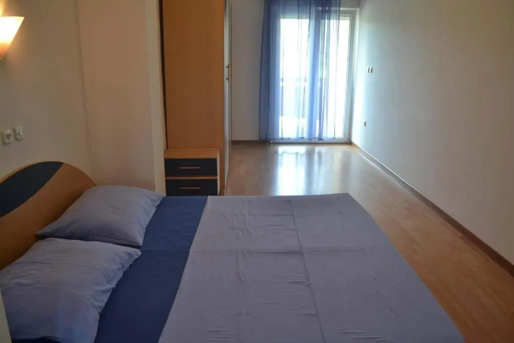 Apartments Jasna And Mirko Lopar 0*,  Croatia